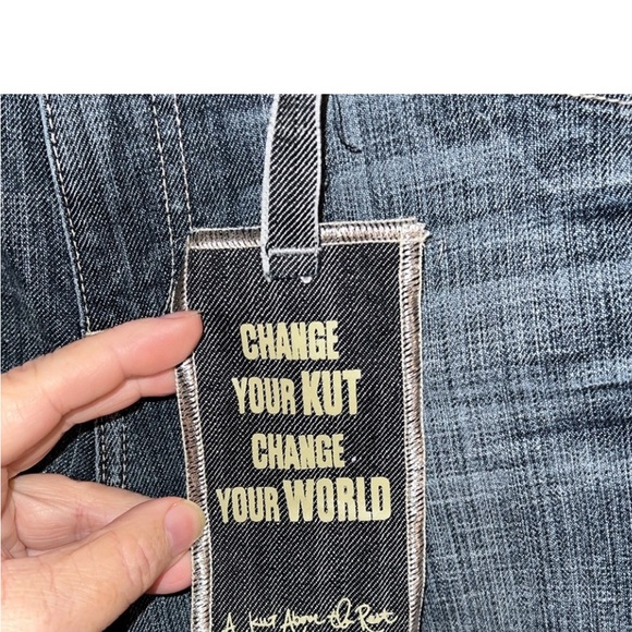 Kut from Kloth flare size 8 NWT - Picture 5 of 8